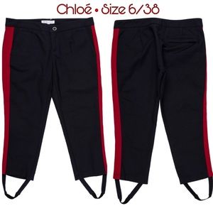 Chloé • Cropped to Knee Red & Navy Color Block Capri Pants. Size 6